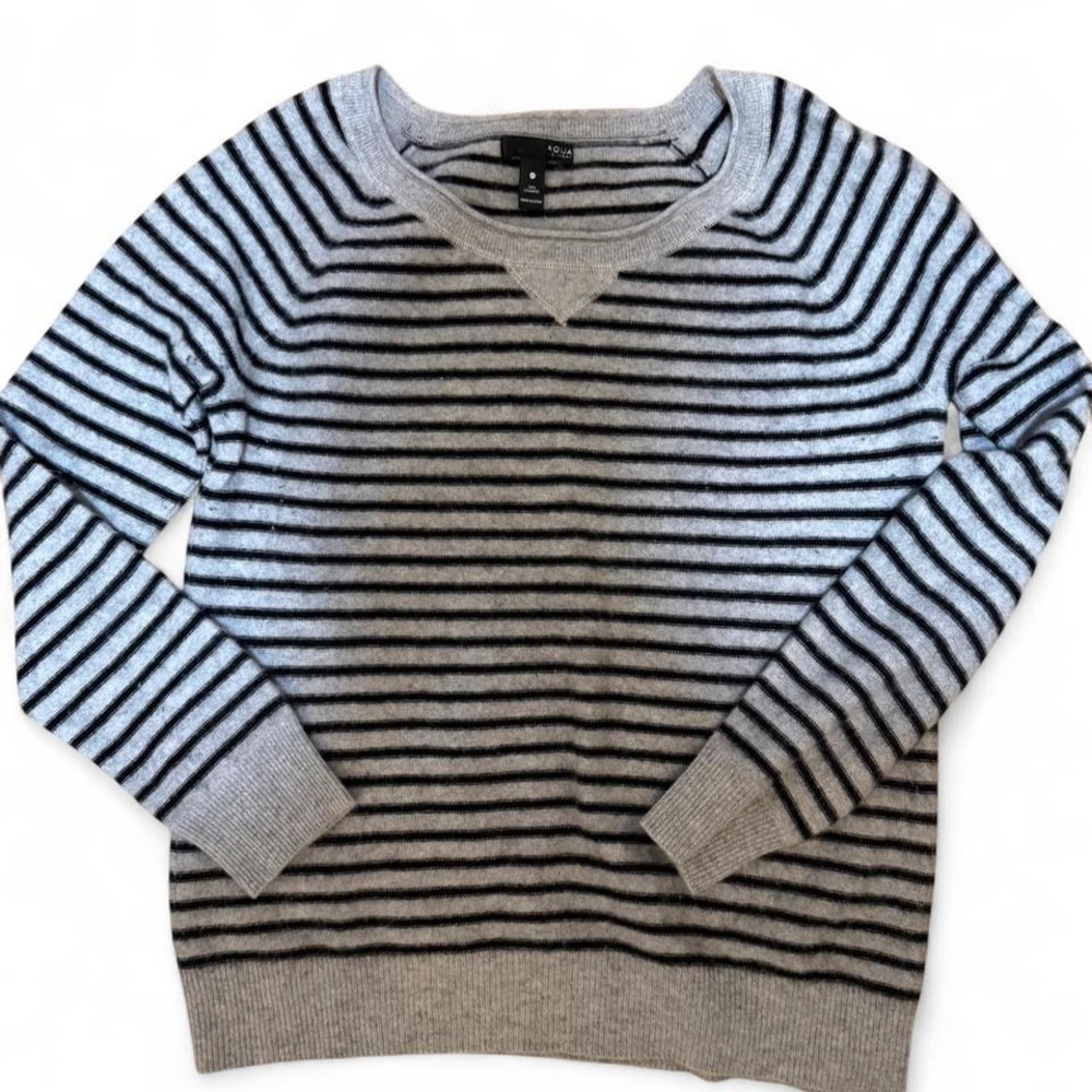 AQUA Cashmere Grey Black Striped Crewneck Sweater Womens Medium 100% Cashmere